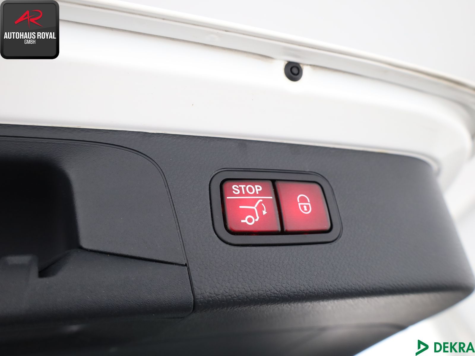 Mercedes-Benz GLC 300 de 4M AMG HUD,KEYLESS,360GRAD,DISTRO,AHK