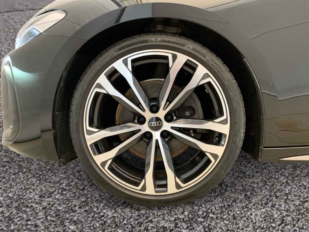 Audi A5 Avant TDI qua S line *AHK*ACC*NAVI*20"*R-CAM*