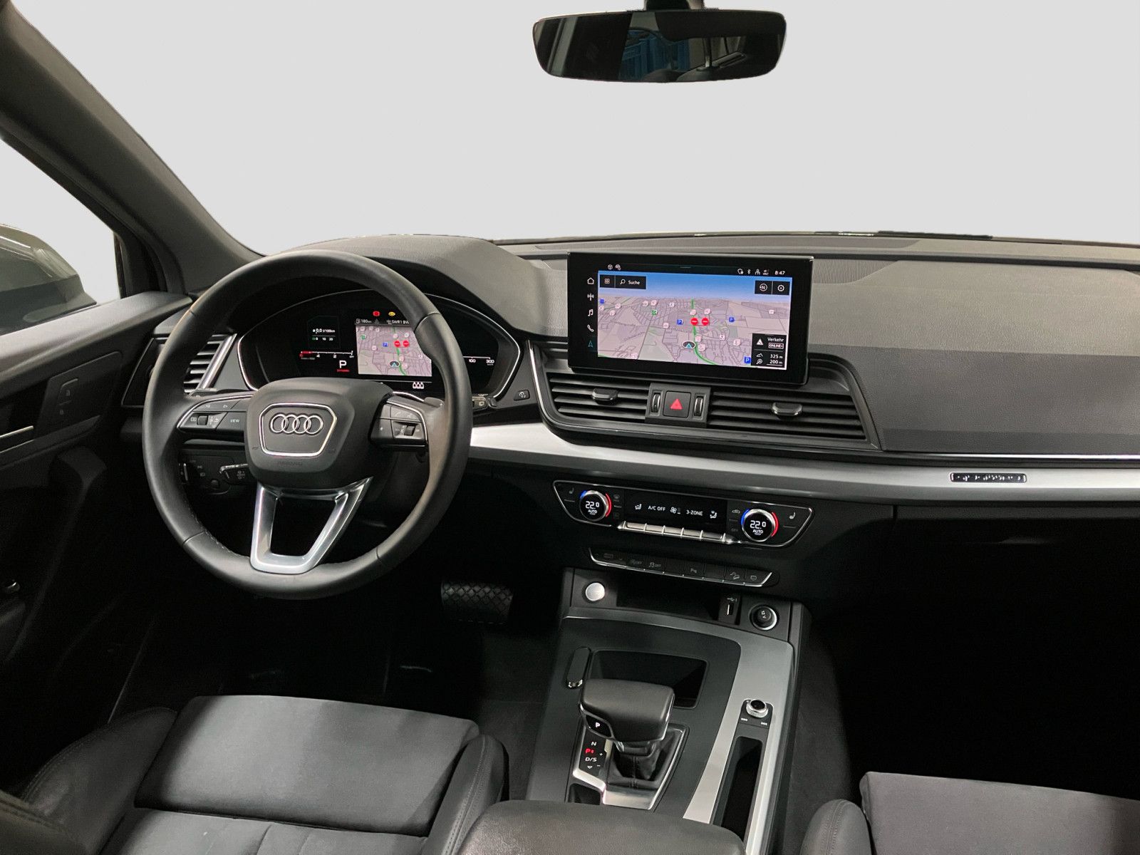 Audi Q5 40 TDI quattro S line - Samsaru's Car Outlet