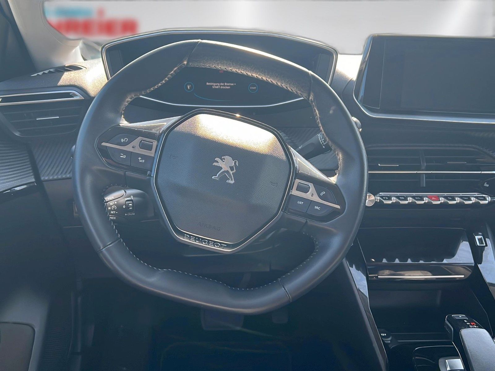 Peugeot 208 e- Allure Pack - Samsaru's Car Outlet