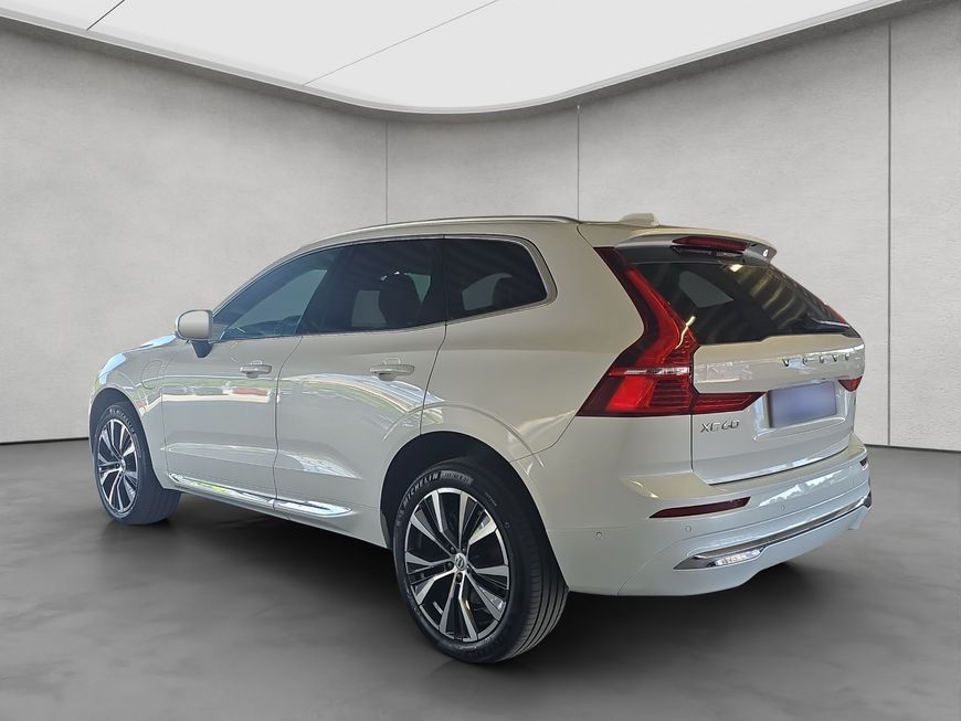 Volvo XC60 T6 AWD Recharge - Samsaru's Car Outlet