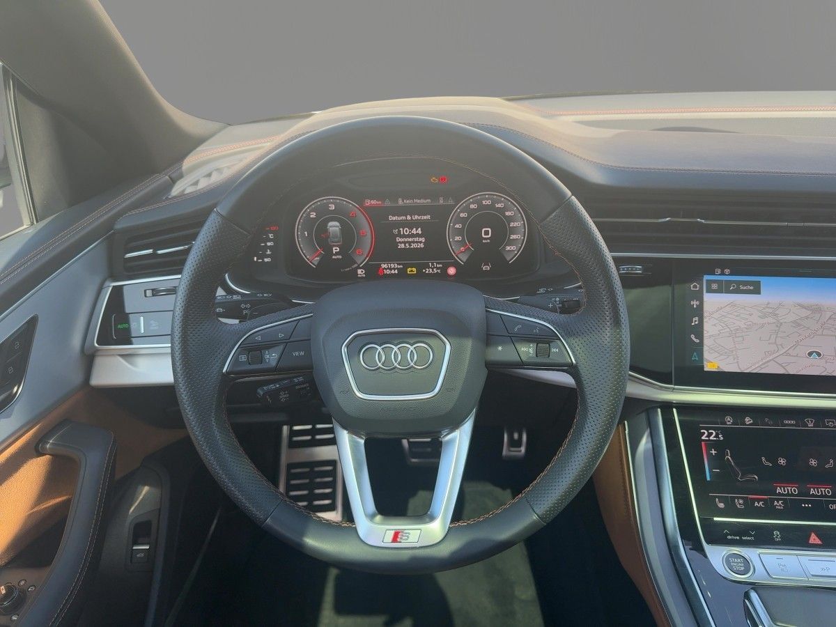 Audi Q8 S-Line 50 TDI quattro AHK B&O HuD NAVI MATRIX