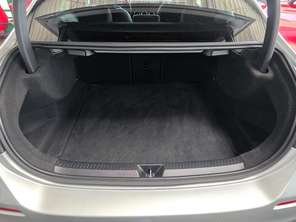 Mercedes-Benz A 180 d 7G-DCT Style - Samsaru's Car Outlet