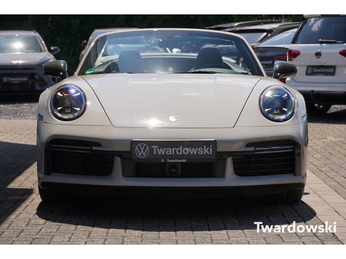 Porsche 911 992 Turbo S Cabriolet APPROVED LIFT MEMO