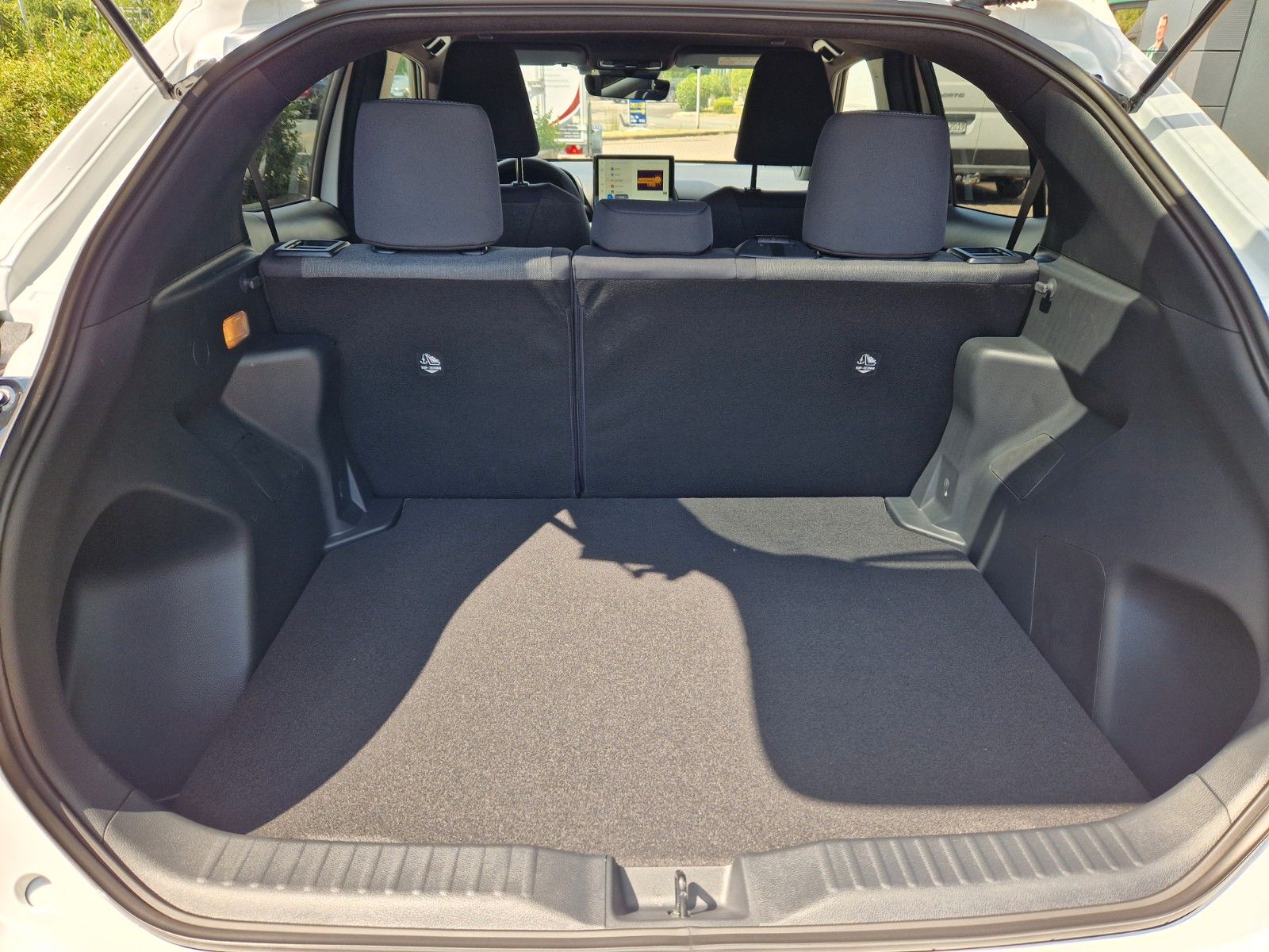 Toyota Yaris Cross 1,5-l-VVT-iE Teamplayer Safety P. V