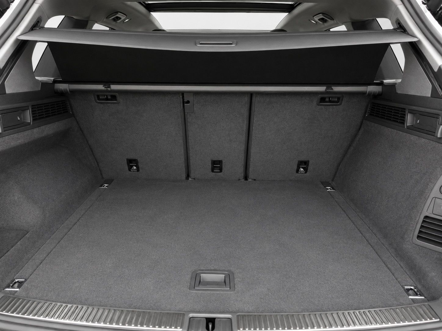 Volkswagen Touareg R LINE-4MOTION-KAME-PANO-MATRIX-VIRT-19'