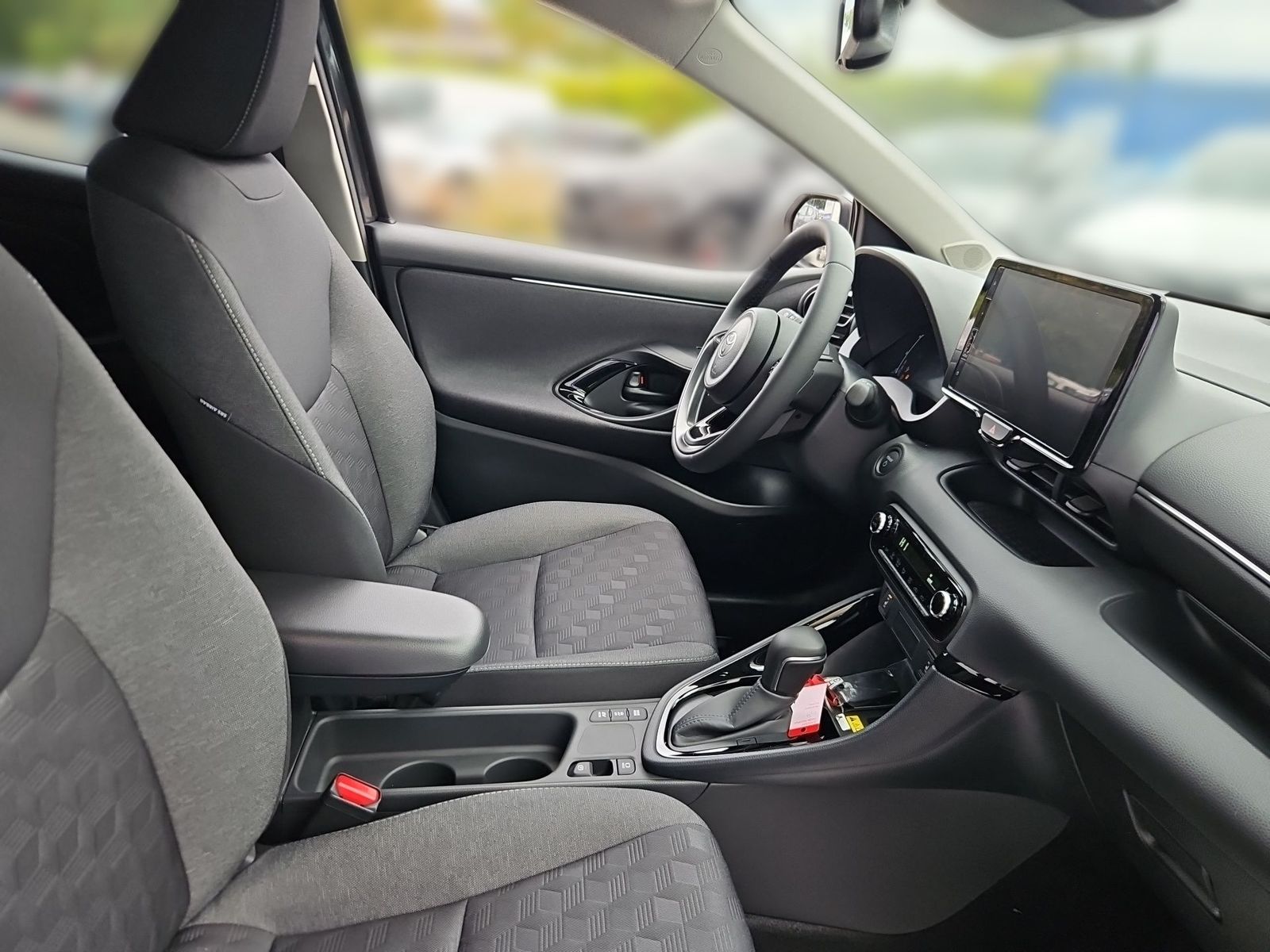 Toyota Yaris 5-Türer Team Deutschland 1,5-l-VVT-iE Hybr