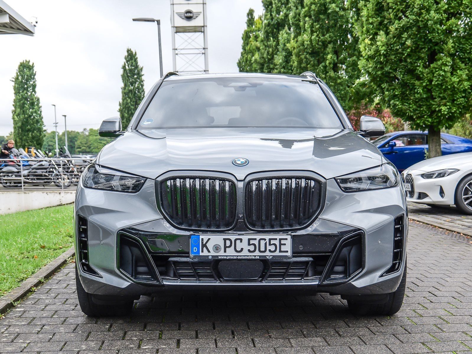 BMW X5 xDrive50e MSport + Pano + DA + PA + AHK