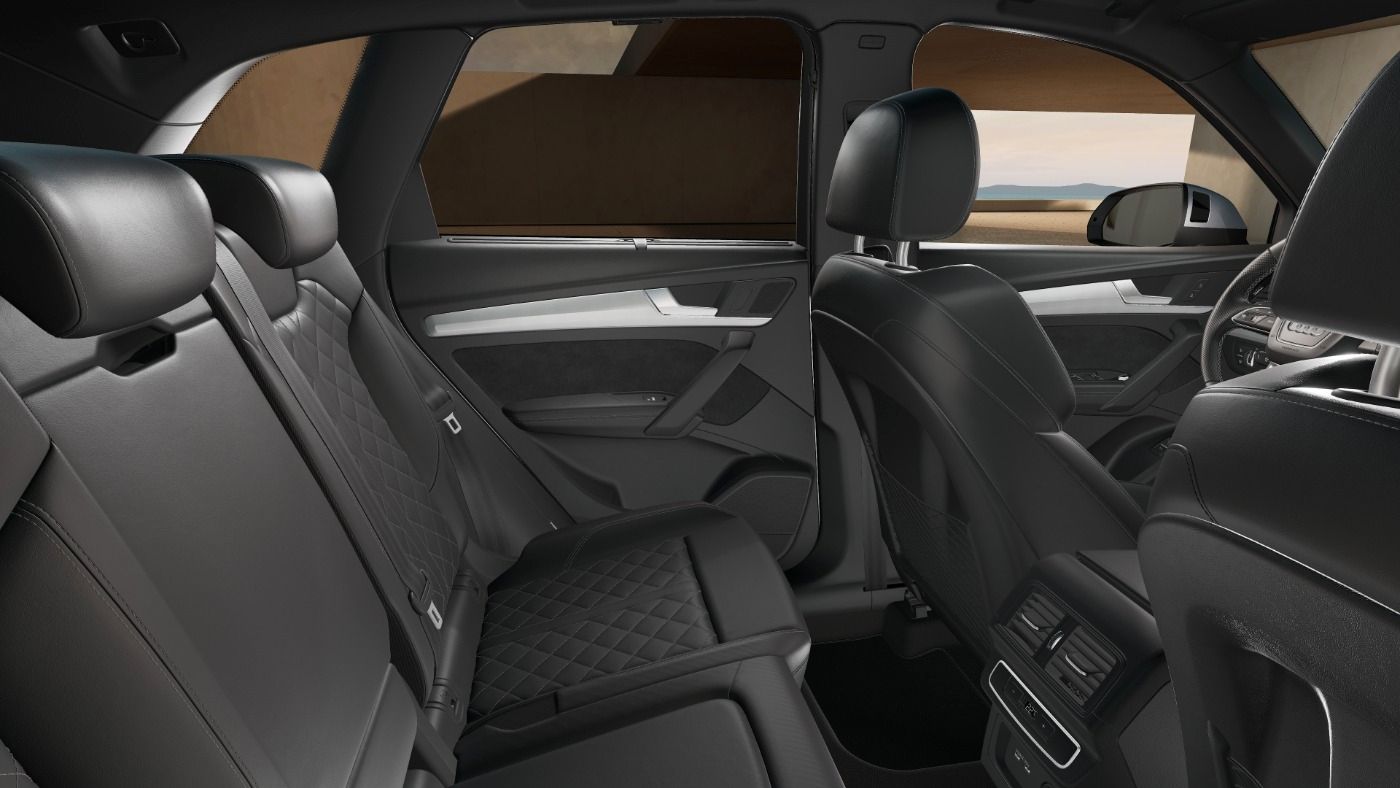 Audi Q5 SUV Advanced 45 TFSI quattro S tronic - Samsaru's Car Outlet