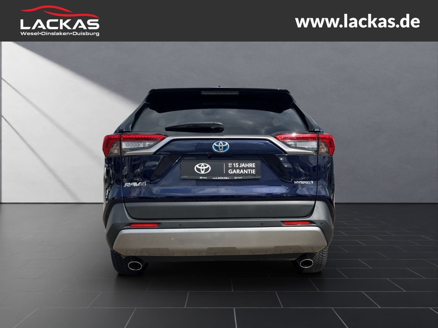 Toyota RAV 4 Hybrid 4x4 - Samsaru's Car Outlet