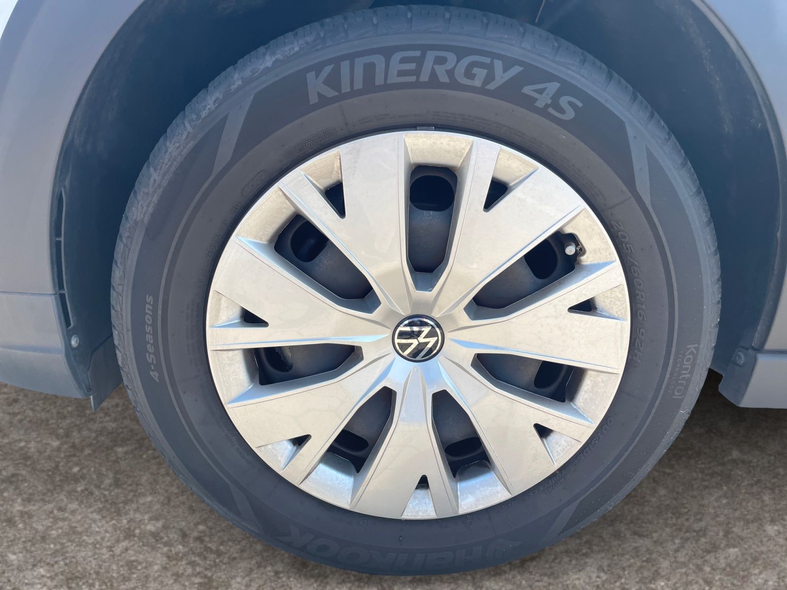 Volkswagen Taigo 1.0 TSI - Samsaru's Car Outlet