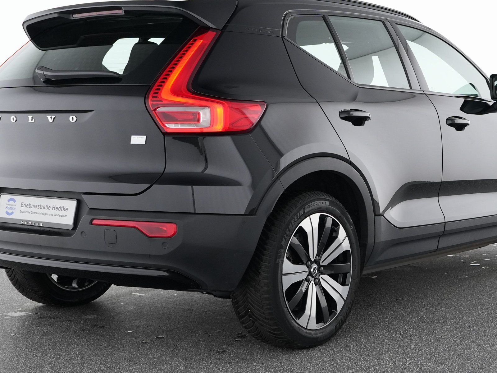 Volvo XC40 Recharge Ultimate - Samsaru's Car Outlet