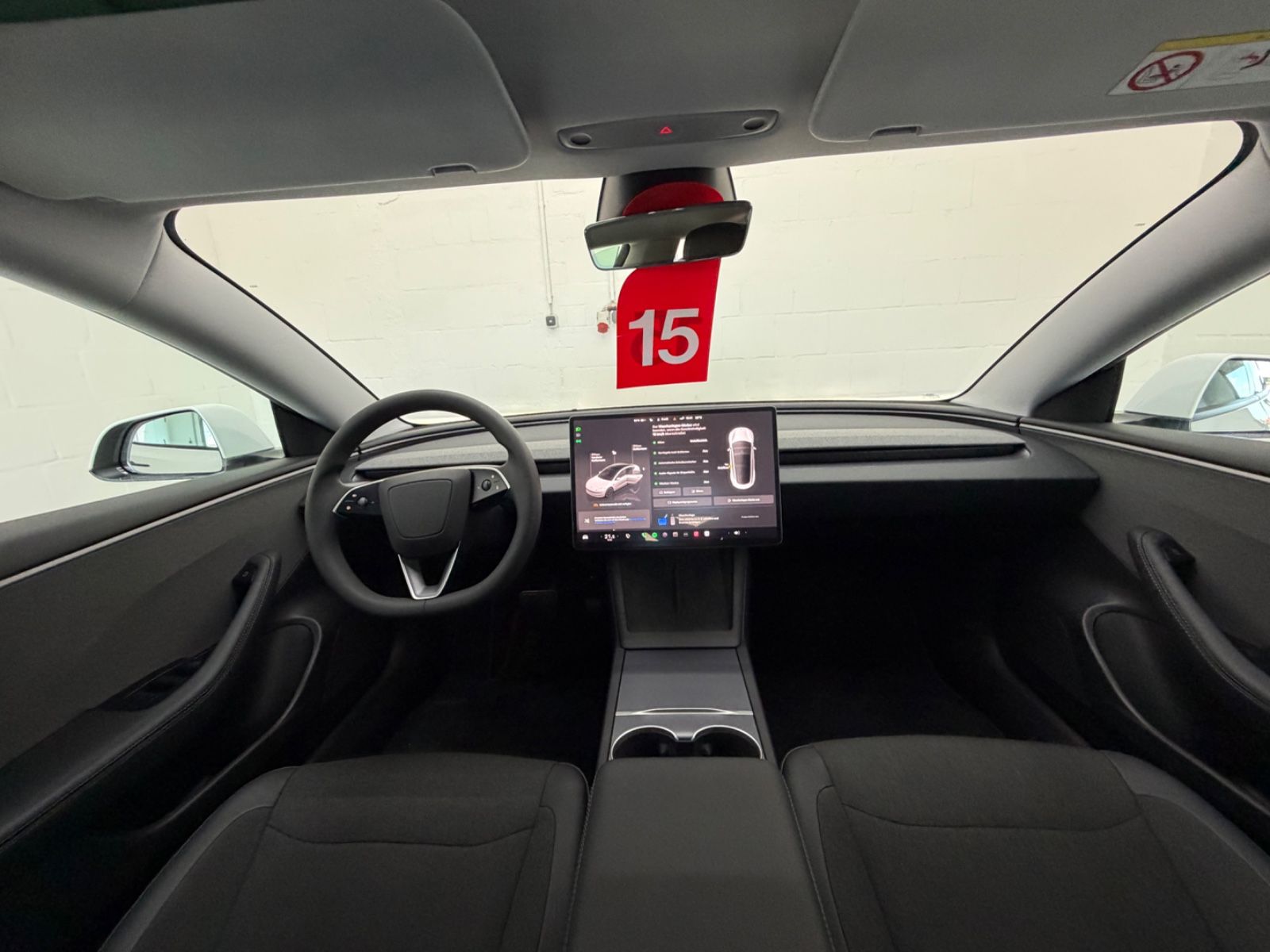 Tesla Model 3 Hinterradantrieb RWD