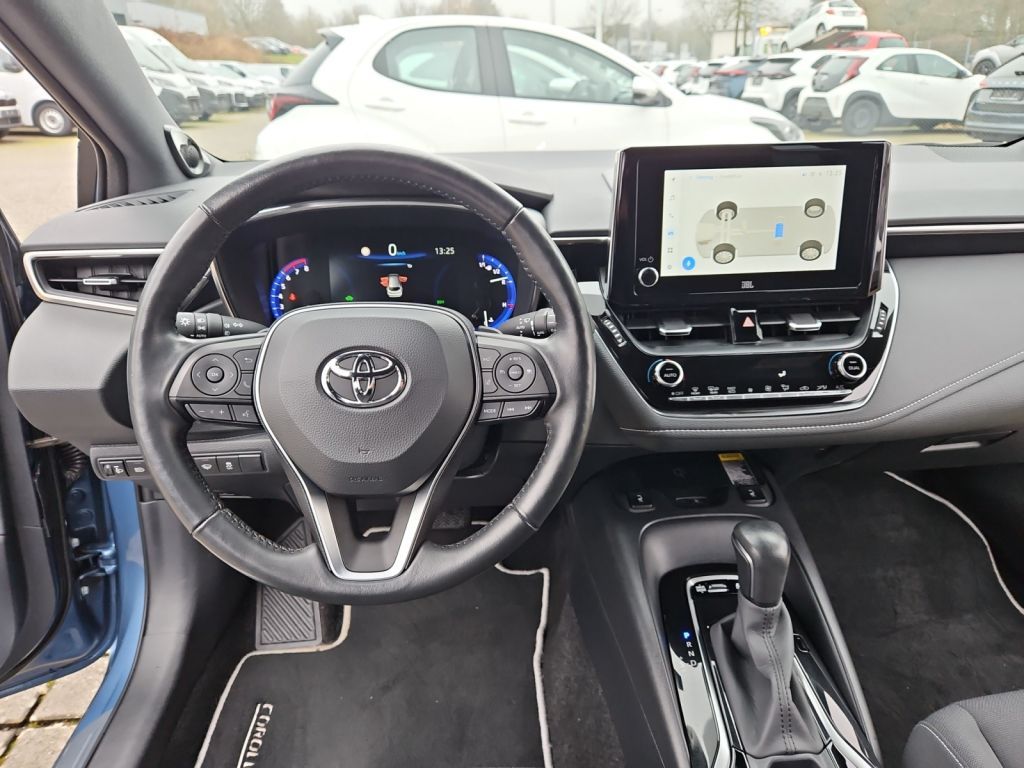 Toyota Corolla 2.0 Hybrid Touring Sports Team Deutschla