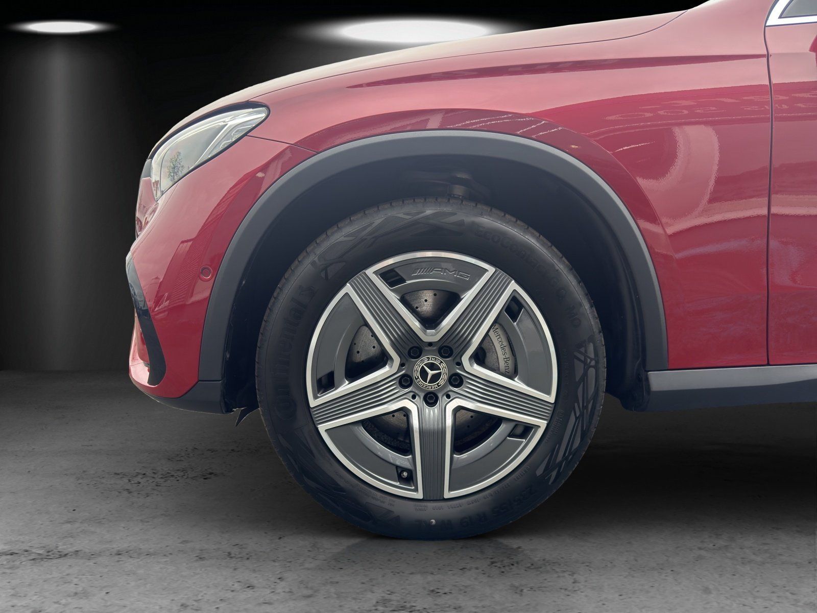 Mercedes-Benz GLC300 AMG Advan DISTRO Pano AHK Masage AIRMATIC