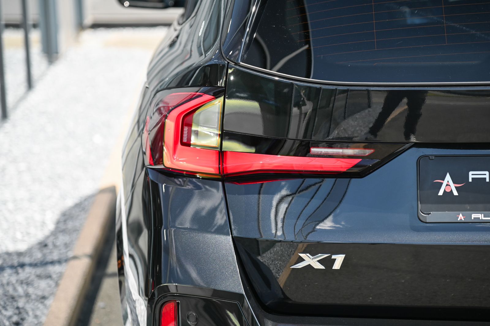 BMW X1 xDrive20d M Sport - Samsaru's Car Outlet