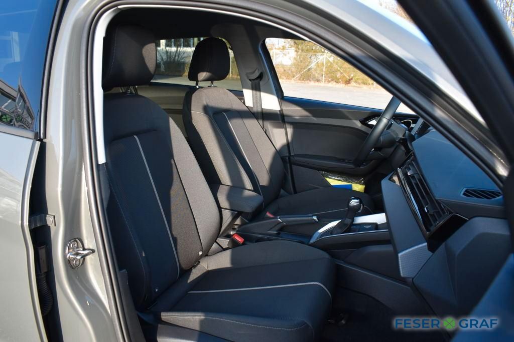 Audi A1 30 TFSI Allstreet S-tronic - Samsaru's Car Outlet