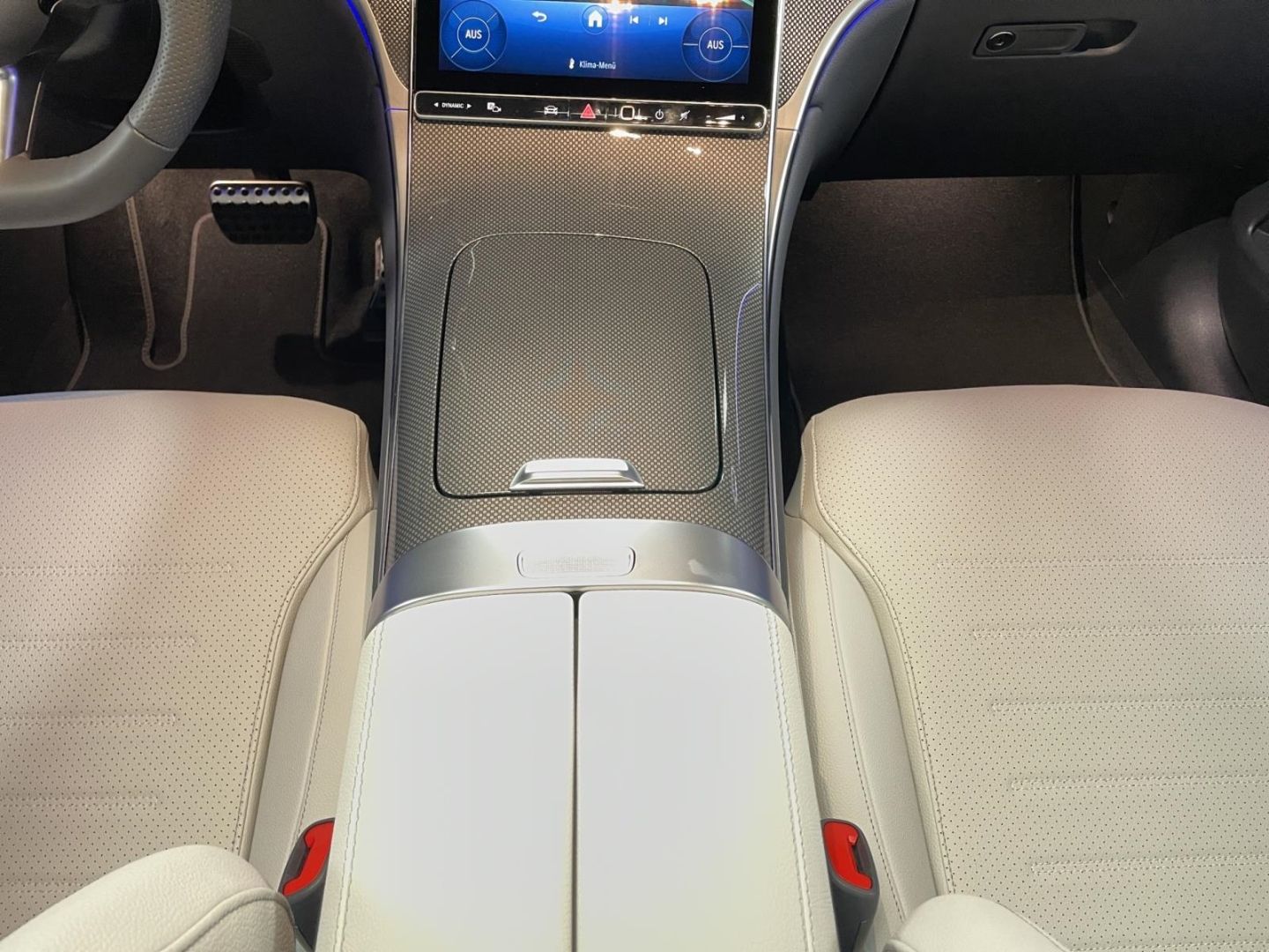 Mercedes-Benz GLC 300 d 4M AMG NIGHT AHK PANO FAP+ BURM 360°ME