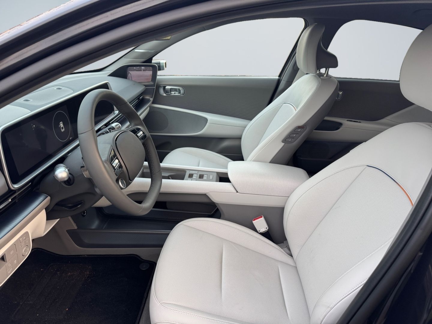 Hyundai IONIQ 6 Uniq HUD Navi Digitales Cockpit Memory S