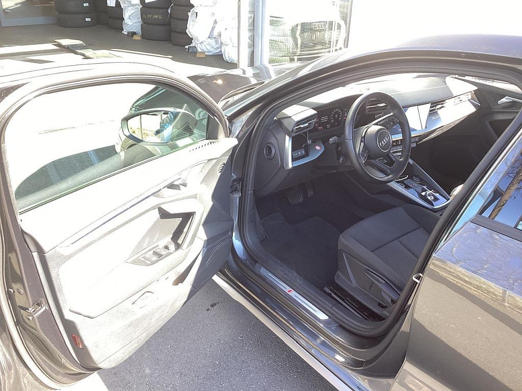 Audi A3 Sportback 35 TDI S Line S tronic - Samsaru's Car Outlet
