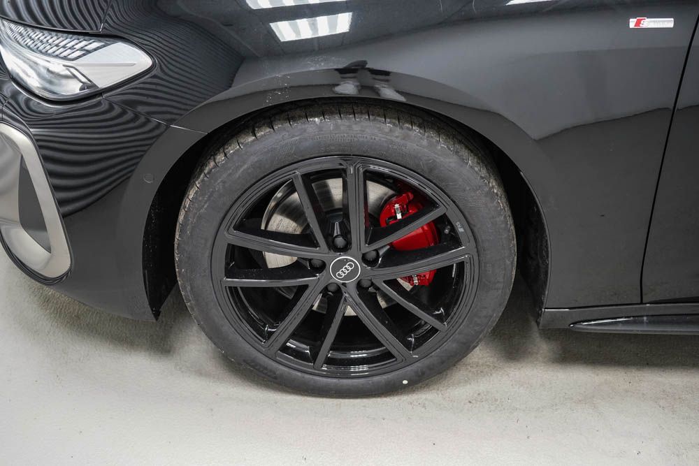 Audi A5 Avant TDI quattro s-tronic S-Line,AHK,B -LAG.