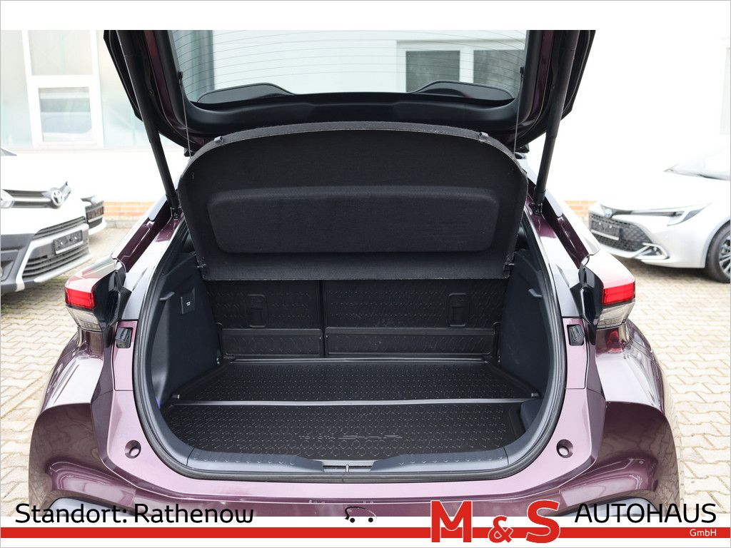 Toyota C-HR 2.0 Plug-In Hybrid FWD Team Deutschland