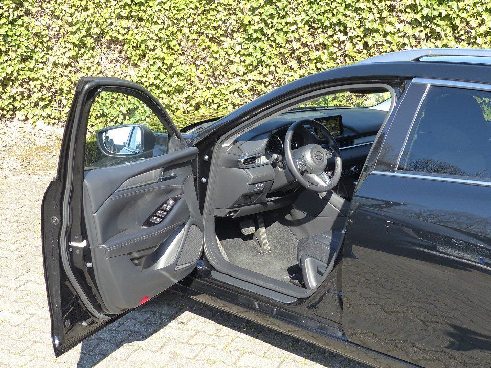 Mazda 6 KOMBI 2.5L SKYACTIV G 194ps Automatik EXCLUSIV