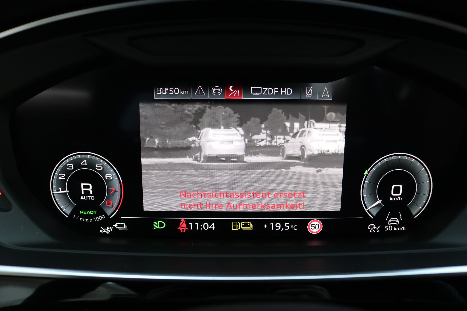 Audi A8 L 60 TFSI e Lang S line - Samsaru's Car Outlet