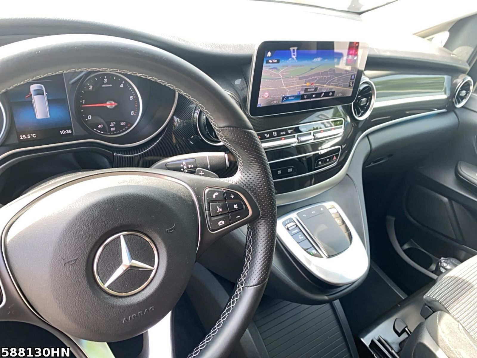 Mercedes-Benz V 220 ED - Samsaru's Car Outlet