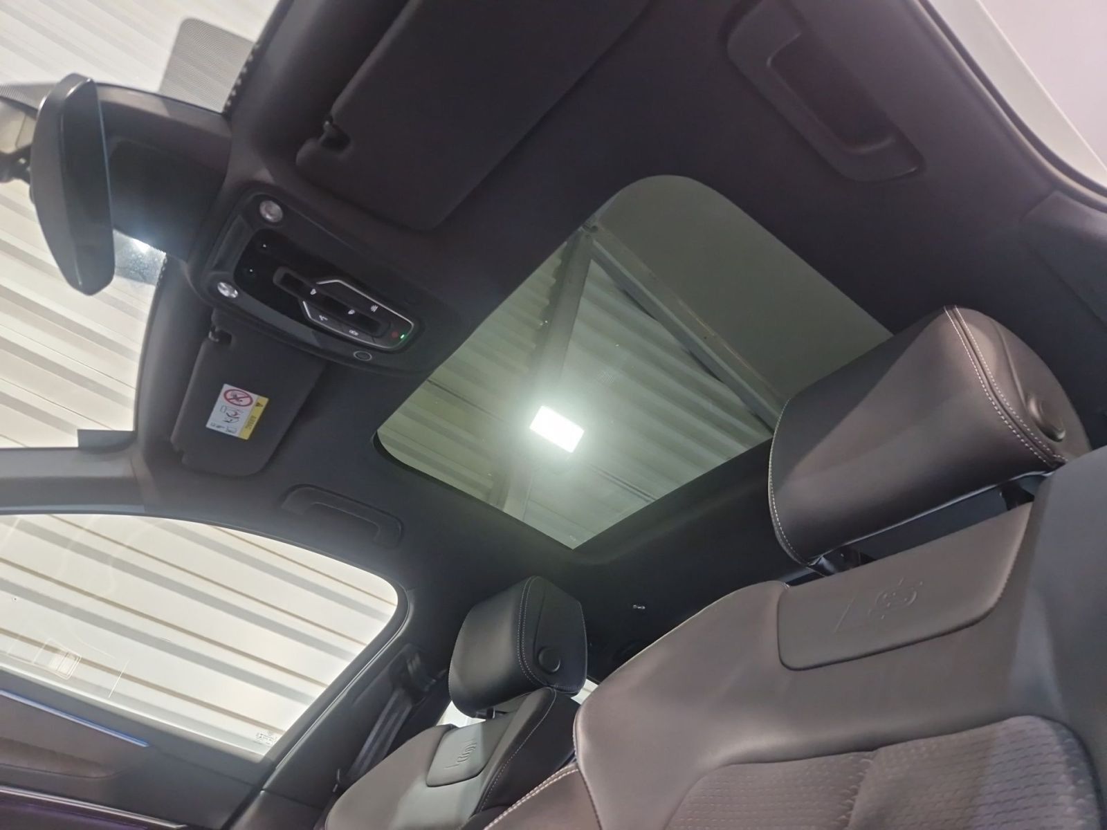 Audi A6 Avant 45 TFSI quattro S line - Samsaru's Car Outlet