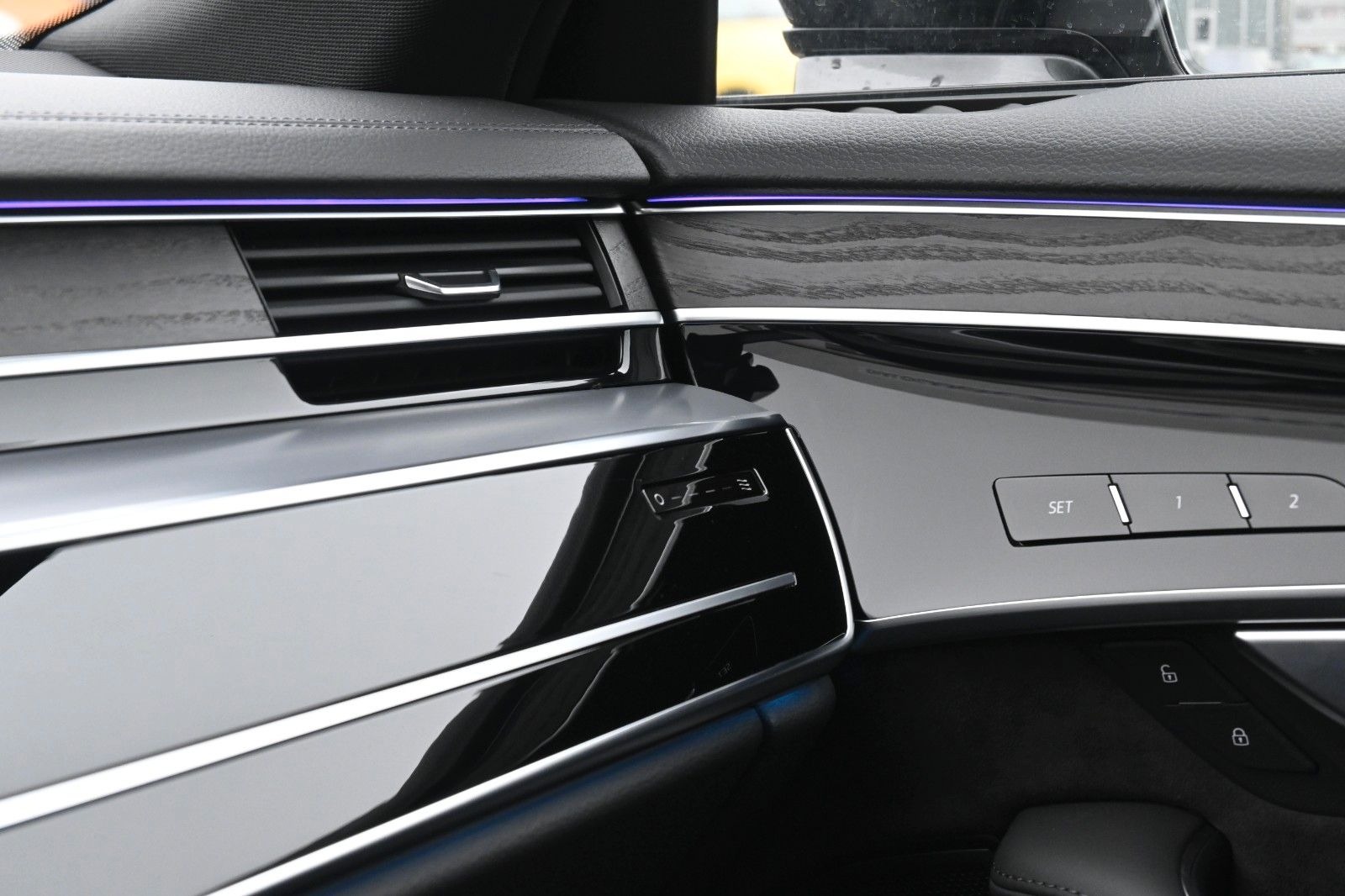 Audi A8 50 TDI Quattro - Samsaru's Car Outlet