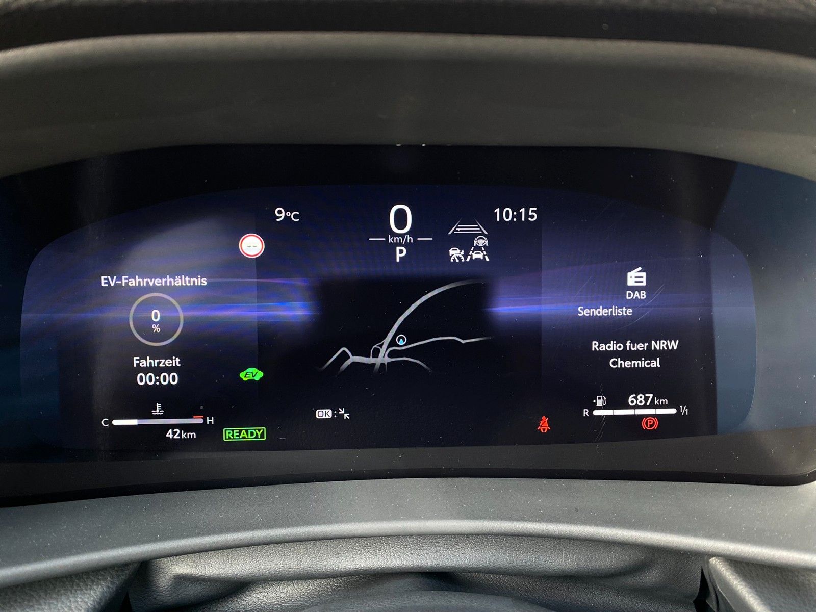 Toyota C-HR 1.8 Hybrid - Samsaru's Car Outlet
