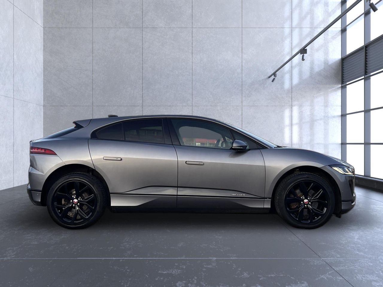 Jaguar I-Pace EV400 AWD S