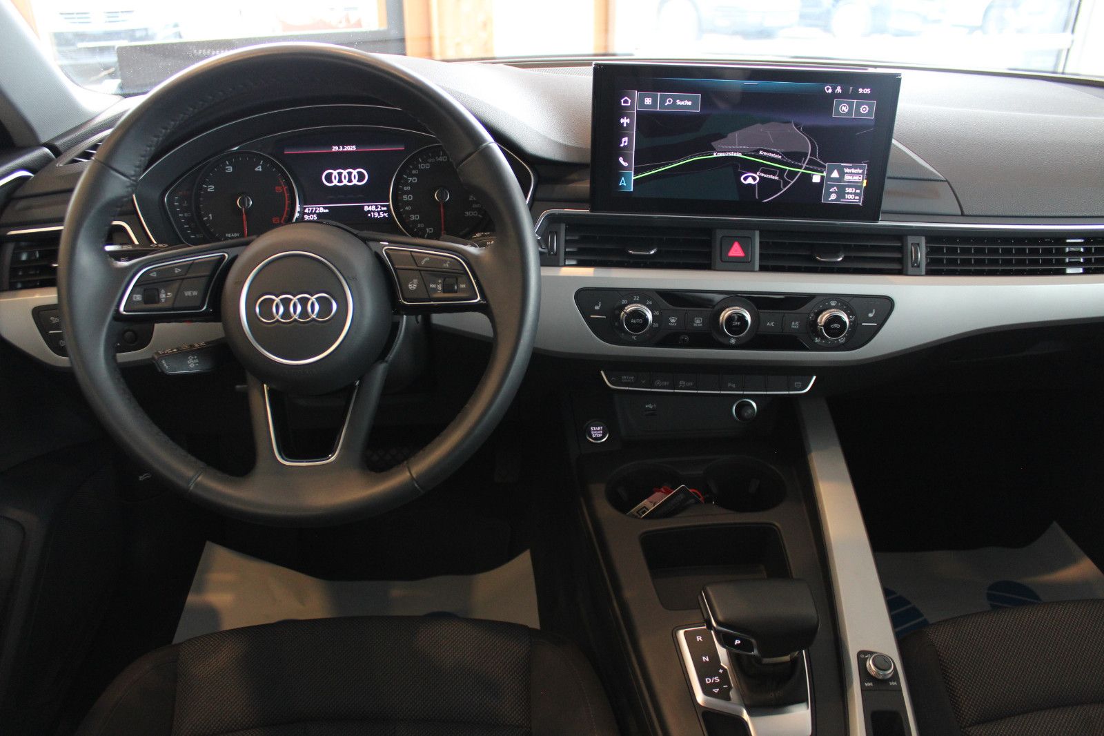 Audi A4 Avant 40 TDI S tronic - Samsaru's Car Outlet