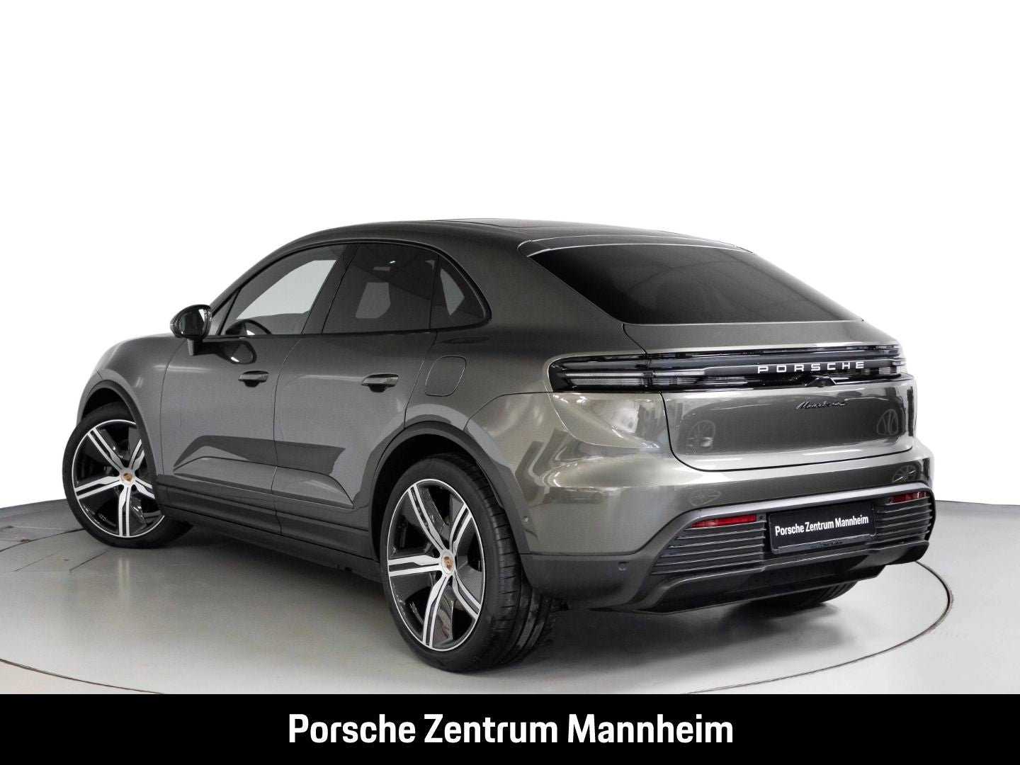 Porsche Macan 4S Matrix AHK Luft Sport-Chrono InnoDrive