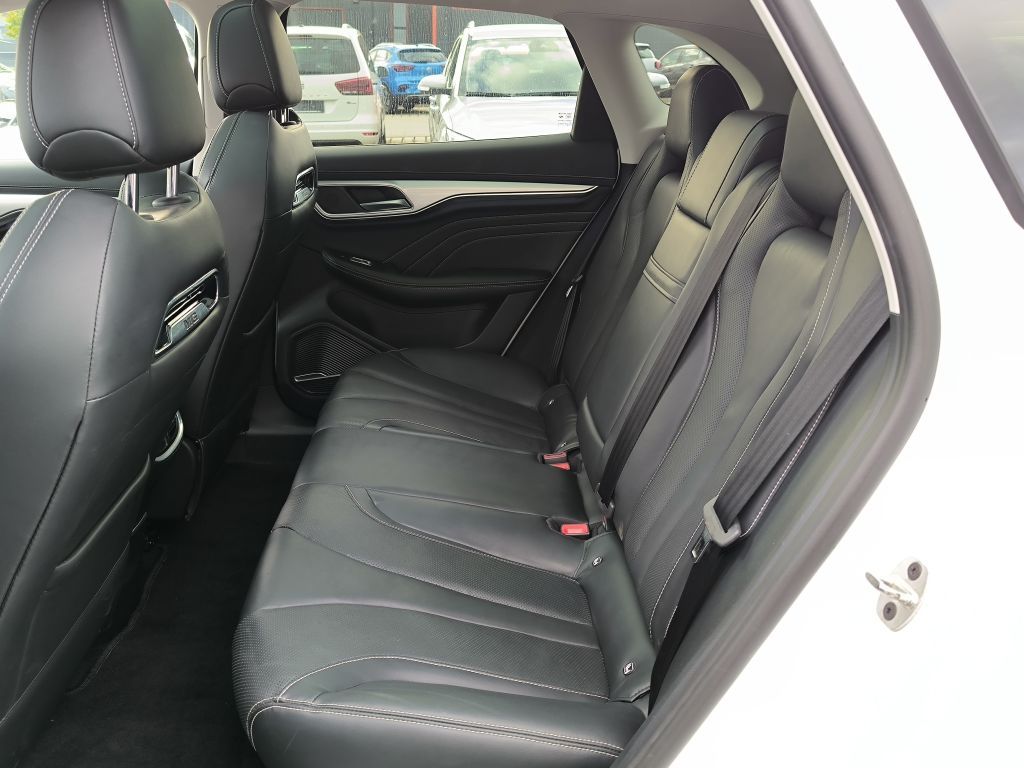 MG Marvel R Luxury*70kW/h*360°*ACC*LED*Service neu