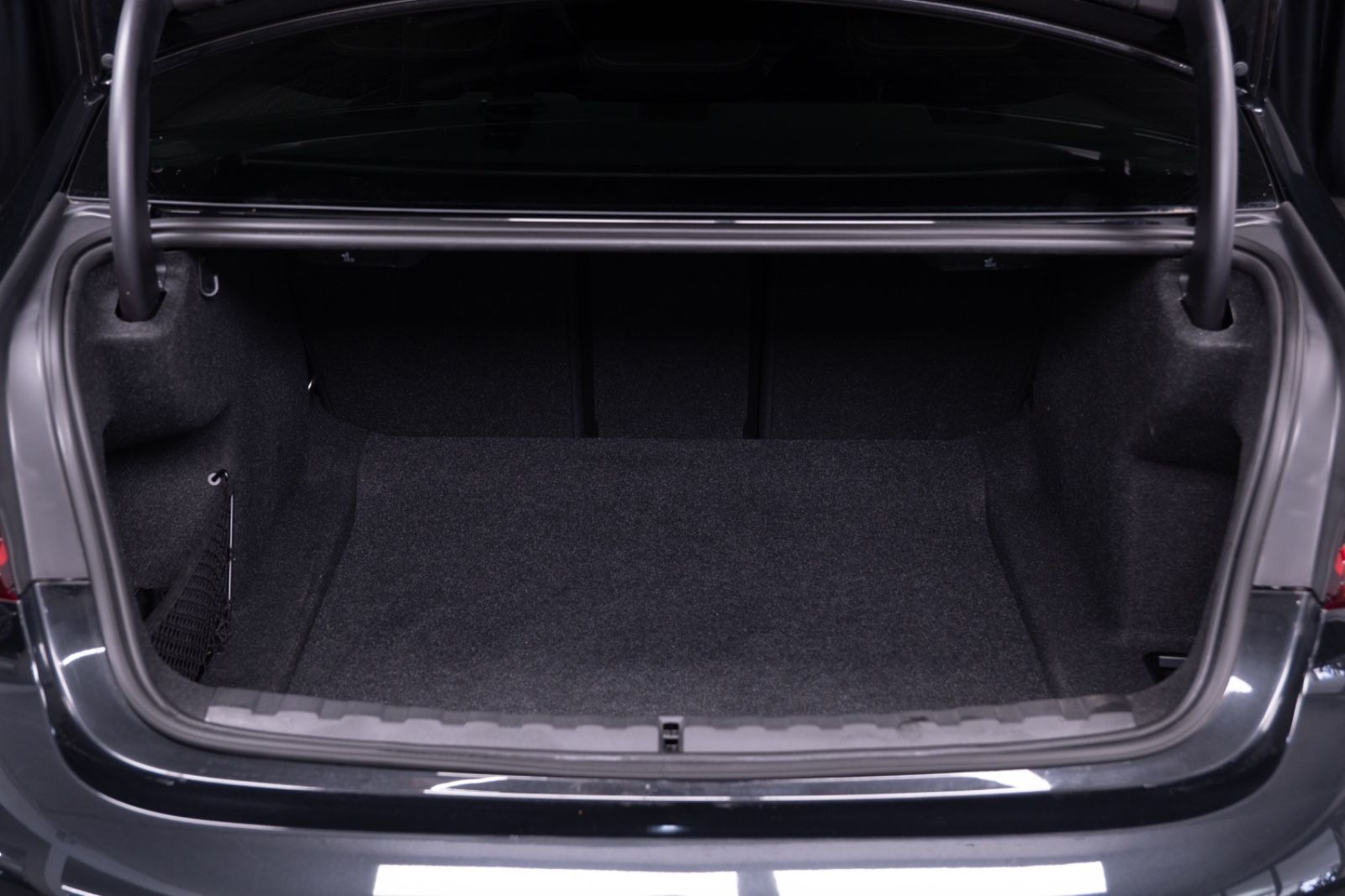 BMW 320d xDrive M-Sport - Samsaru's Car Outlet