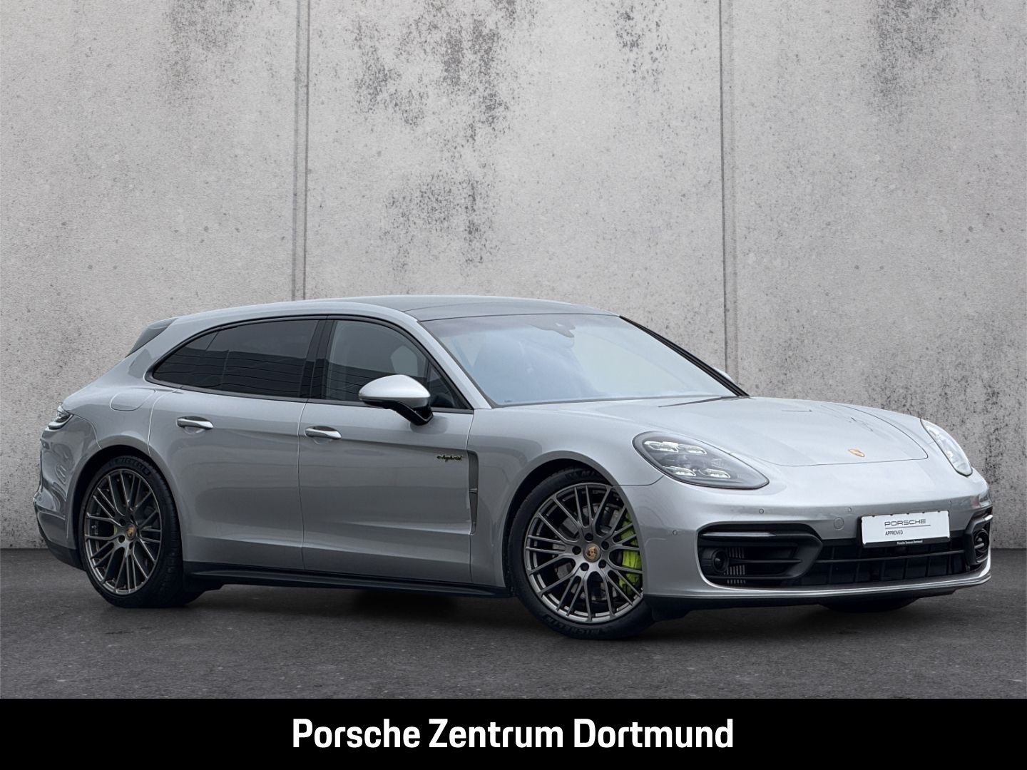 Porsche Panamera 4 E-Hybrid SportTurismo PlatinumEdition