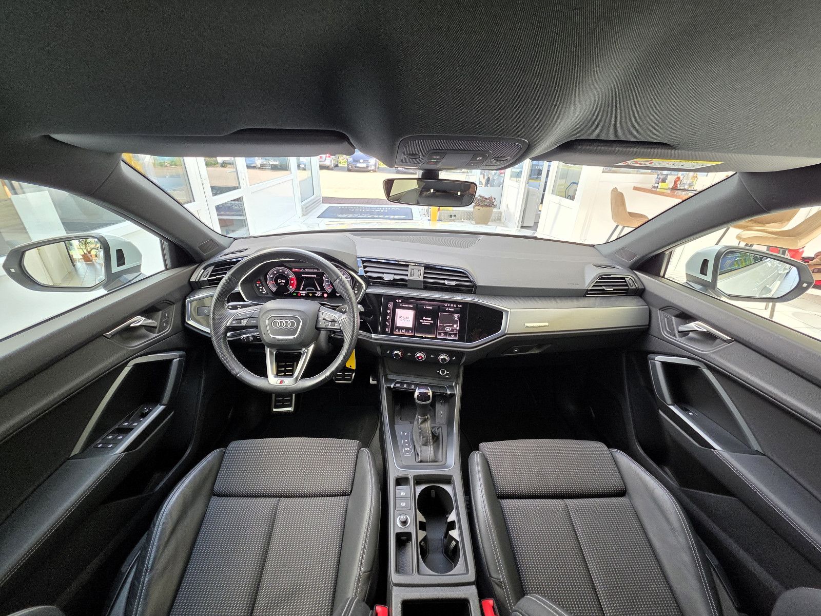 Audi Q3 Sportback 40 TFSI quattro S Line - Samsaru's Car Outlet