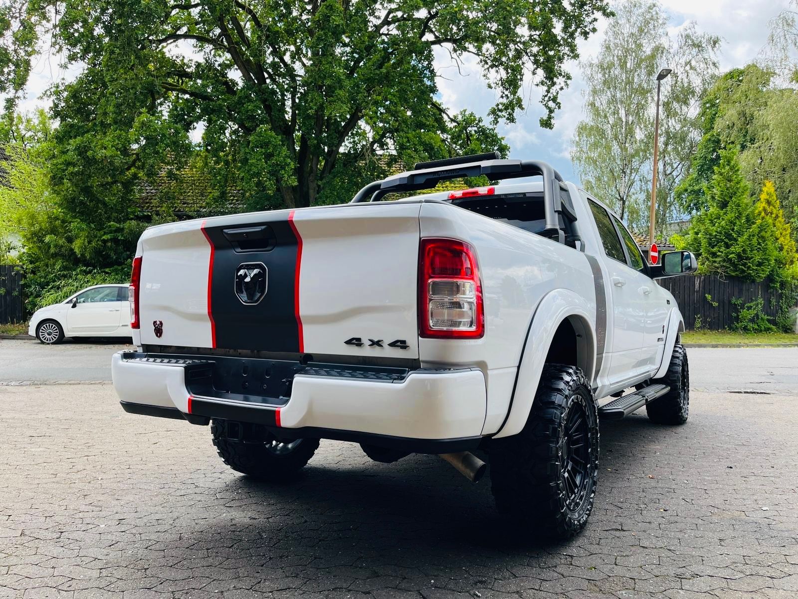 Dodge 2500*6,4L V8*LPG*4X4*LONGBED*OFFROAD*AHK*GARANTI