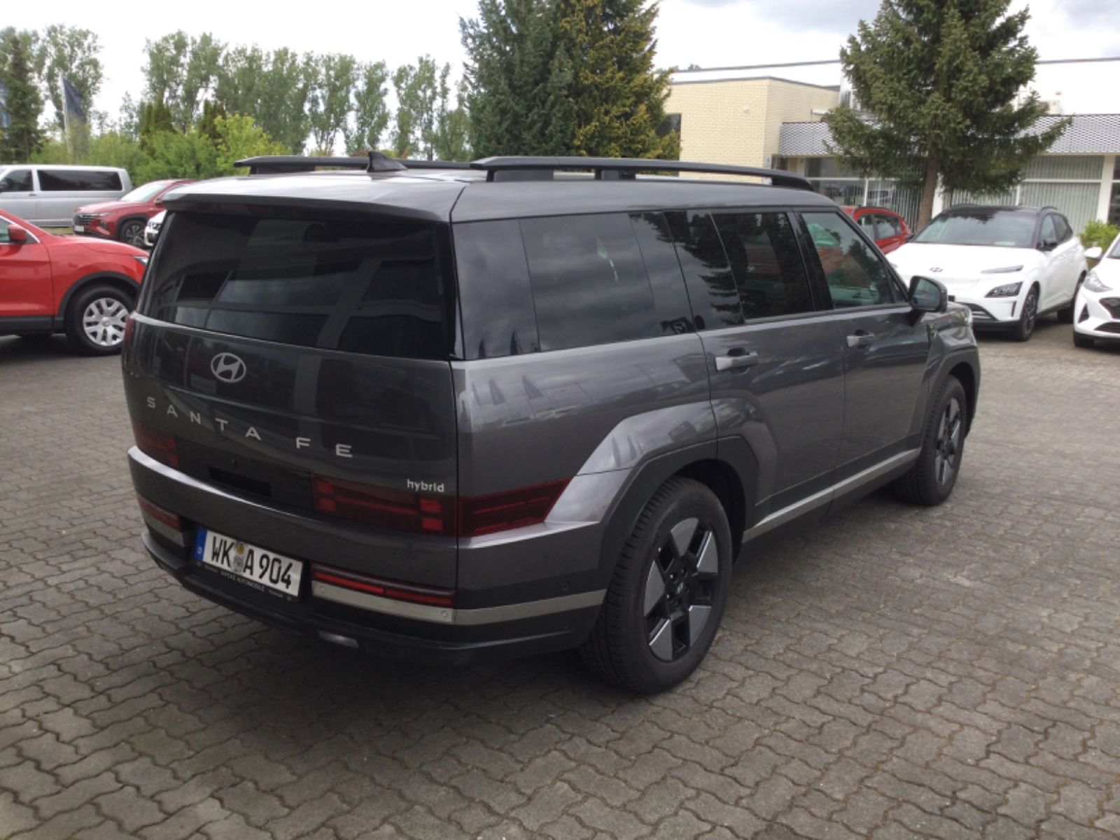 Hyundai Santa Fe 1.6 T-GDI Hybrid 4WD - Samsaru's Car Outlet