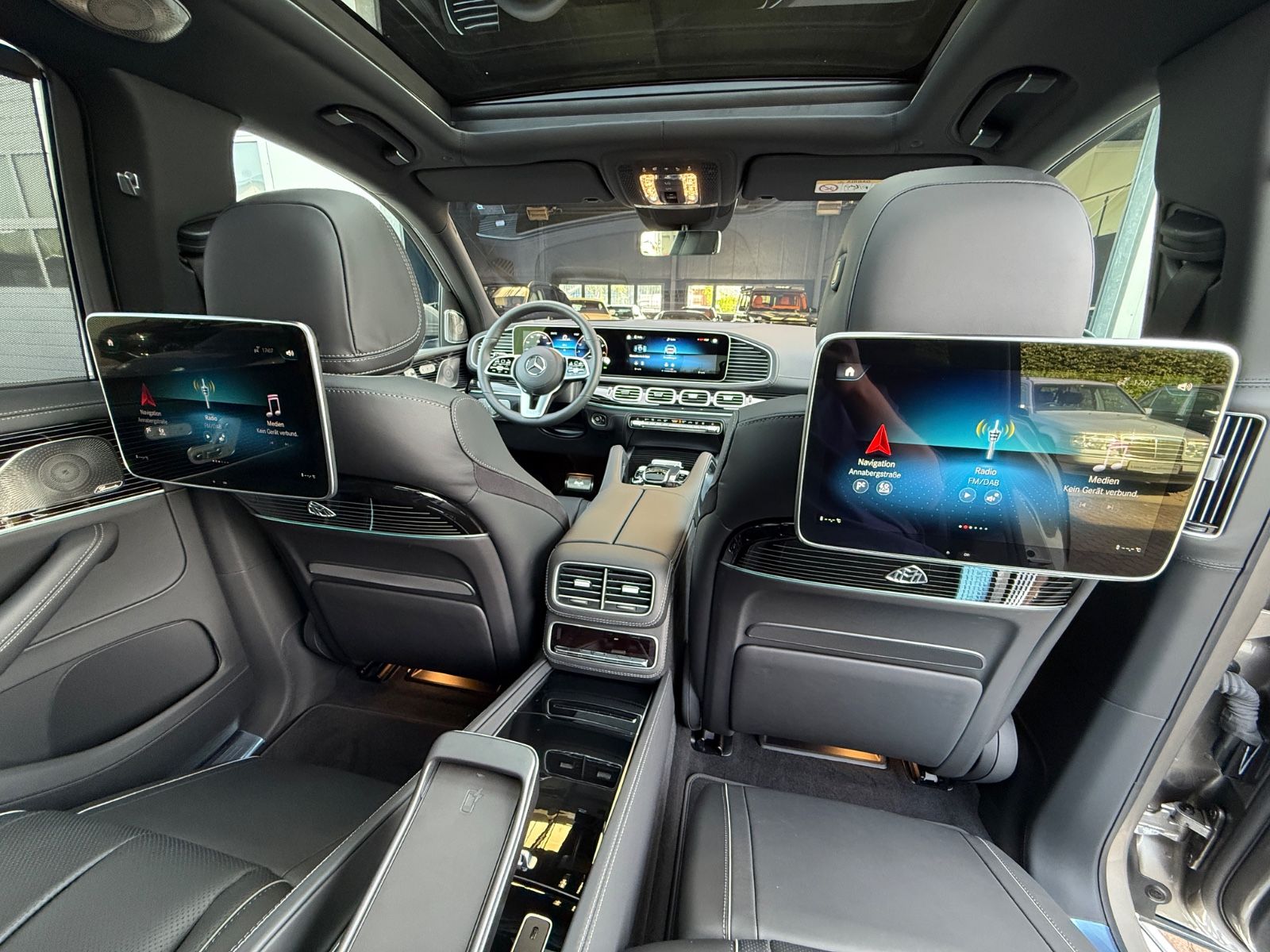 Mercedes-Benz GLS 600 Maybach 4Matic - Samsaru's Car Outlet