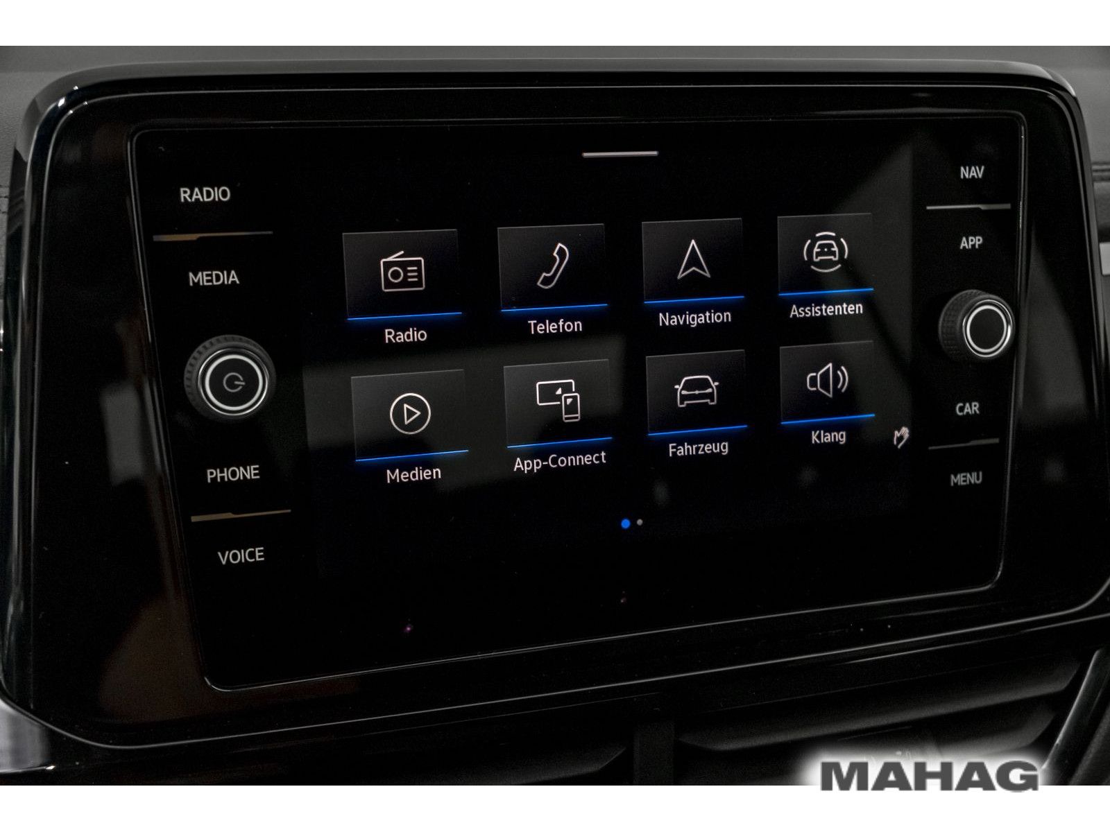 Volkswagen T-ROC 1.5 TSI Style BlackStyle - Samsaru's Car Outlet