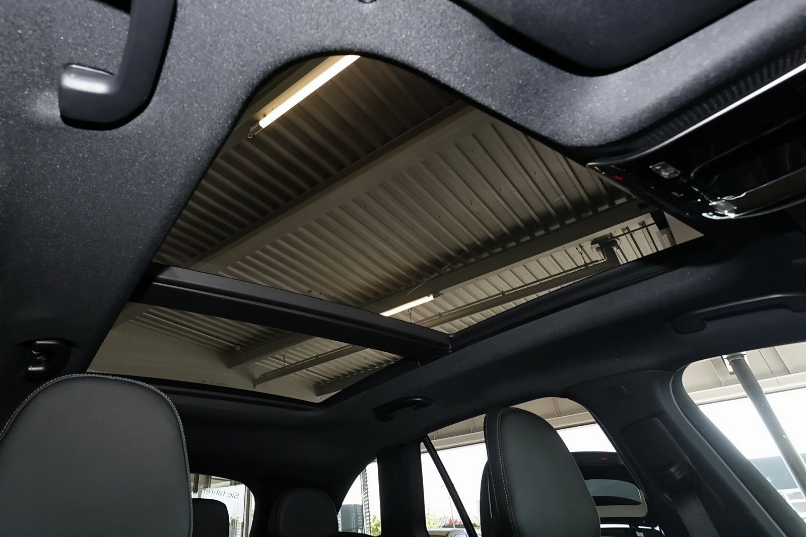 Mercedes-Benz GLC 450 d 4MATIC AMG MBUX+360°+Pano+AHK+Standhz.