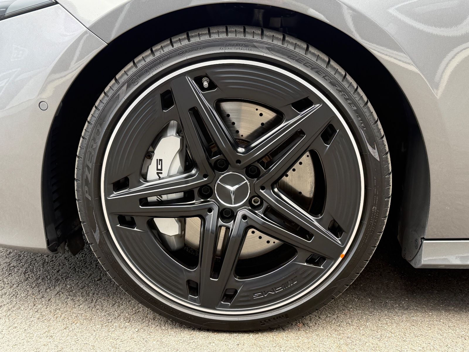 Mercedes-Benz A 35 AMG - Samsaru's Car Outlet