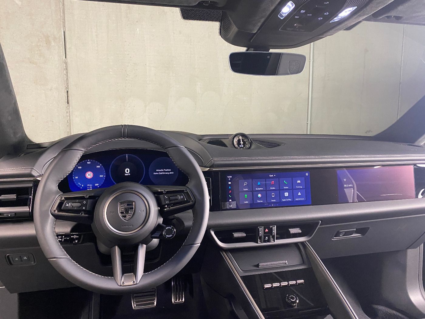 Porsche Macan Turbo | Panorama | AHK | Hinterachslenkung