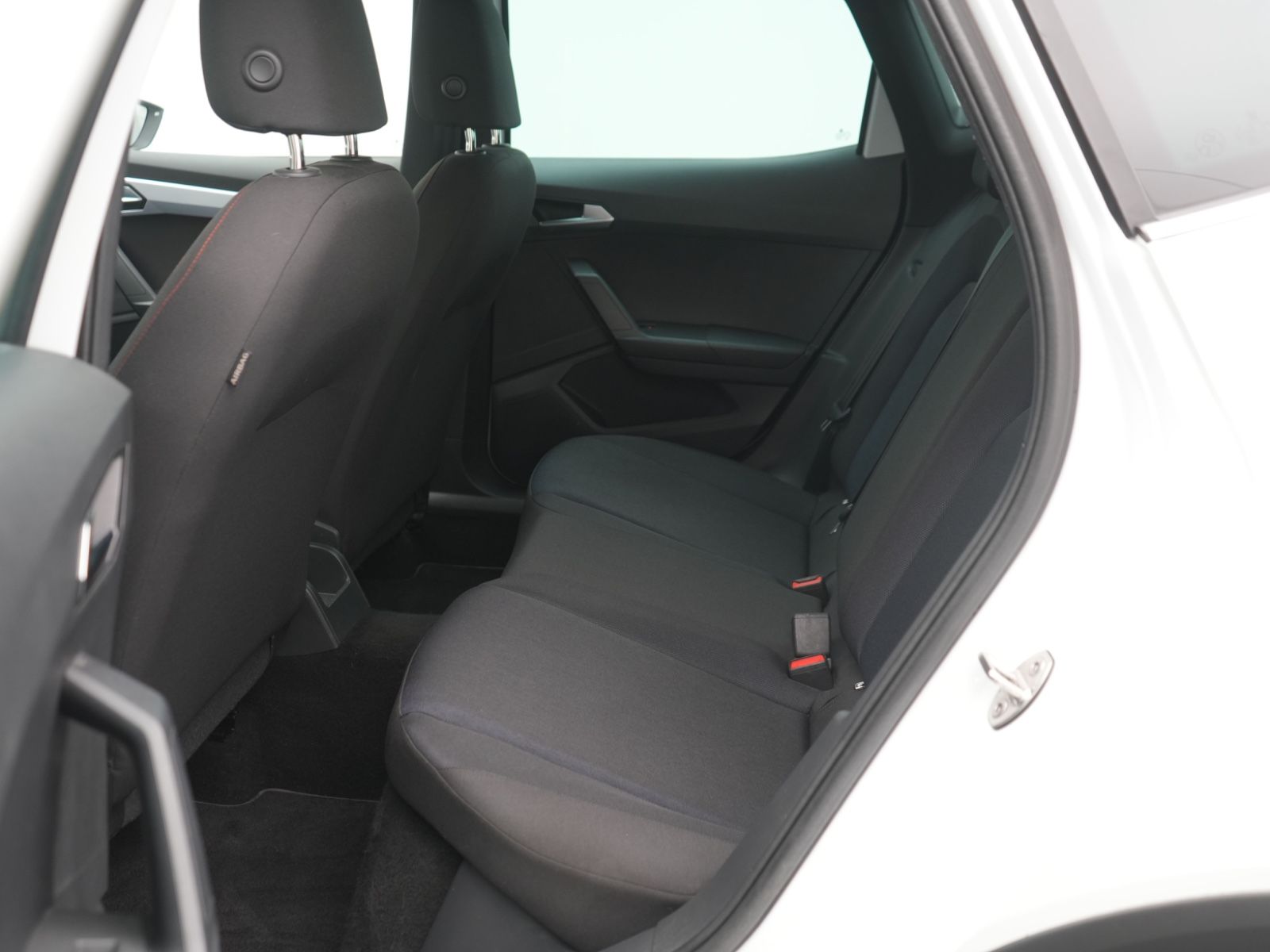 Seat Arona FR-Line DSG - Samsaru's Car Outlet