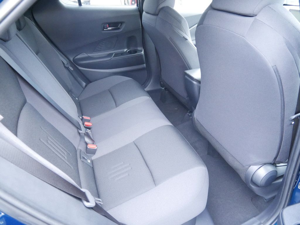 Toyota C-HR 1.8 Hybrid - Samsaru's Car Outlet