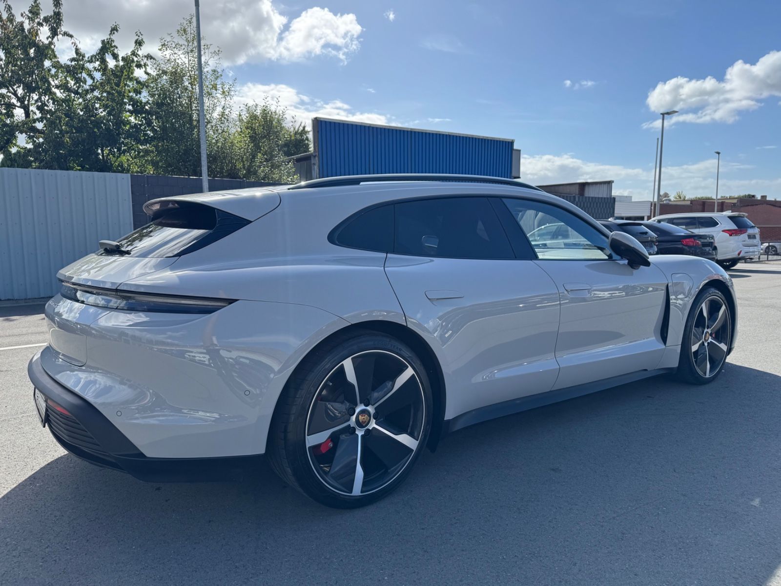 Porsche Taycan Sport Turismo 4 S *BOSE*PANO*NETTO*360K