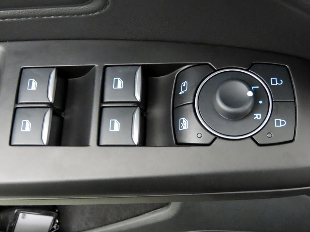 Ford Focus 1.0 M-Hybrid Aut. ST-Line iACC+Kam+LED+SHZ